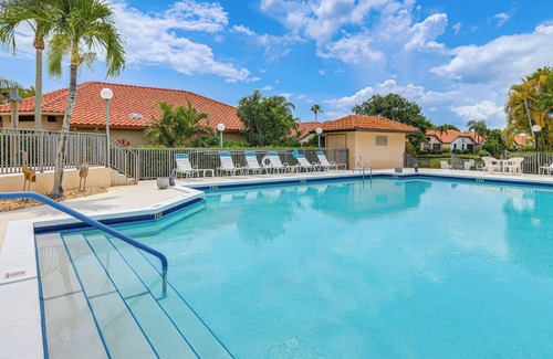 Palm City House | 8 Mi to Stuart Beach: Home w/Pool Access!