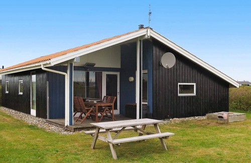 Harboore House | 8 person holiday home in Harboøre-By Traum