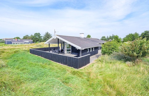 Henne Strand House | 8 person holiday home in Henne