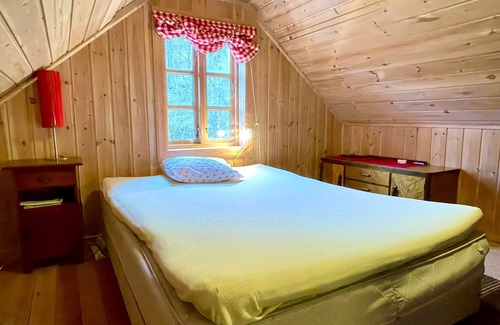 Kvinnherad House | 8 person holiday home in Åkra