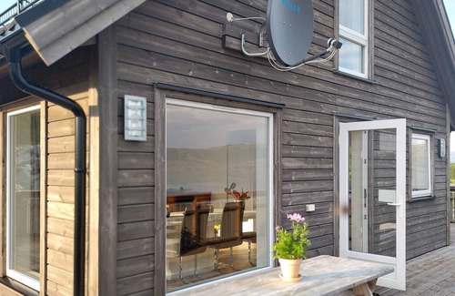 Leka House | 8 person holiday home in Leka-By Traum