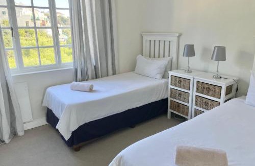 Port Alfred Apartment | 8 Settler Sands Beachfront Accommodation Sea View