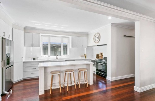 South Fremantle House | 8 Sheedy · South Freo Great Location Renovated Home