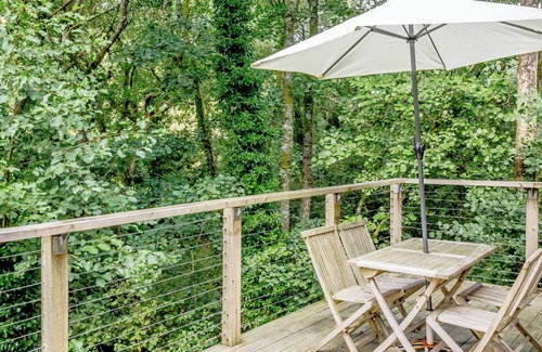 Looe Cottage | 8 STREAMSIDE, pet friendly, luxury holiday cottage in Lanreath