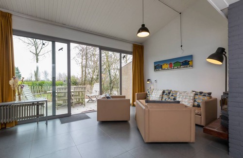 Nieuwvliet House | 80 m² House ∙ 3 bedrooms ∙ 6 guests