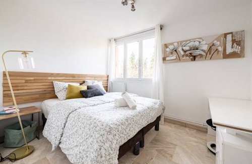 Les Louvrais House | 80 m² House ∙ 3 bedrooms ∙ 4 guests