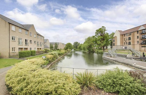 St Neots Apartment | 800 m² Apartment ∙ 2 bedrooms ∙ 4 guests