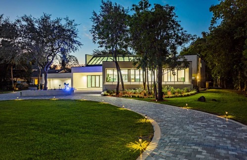 Plantation Villa | 8000sf Mansion/Heated Pool/Game Room