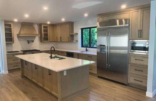 Okanagan-Similkameen House | 80ft of private beach, lakefront with mountain views right on Skaha Lake!