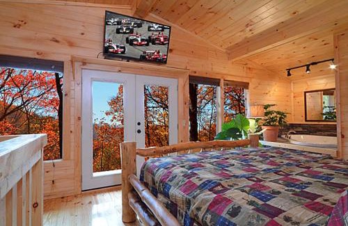 Gatlinburg House | #820 Honeymoon Hideaway