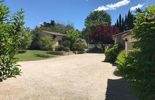 Lagnes Villa | 84A - "Mas d'Elise" magnificent villa with pool in the heart of Luberon