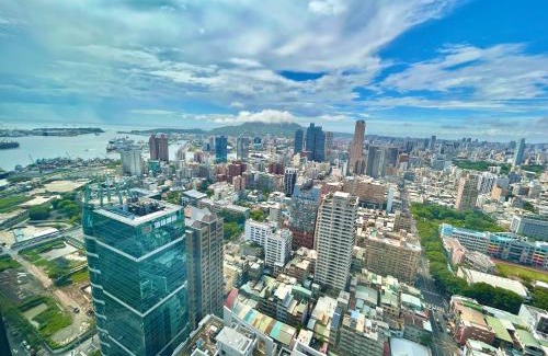 Kaohsiung City Centre Apartment | 85大樓景觀月租套房