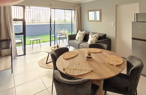 Mykonos Apartment | 9 Millennial Arch, Langebaan, 4-Sleeper