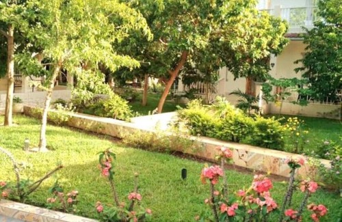 Lower River Division Apartment | 9 mins to the beach, tranquil beautiful peaceful apartment