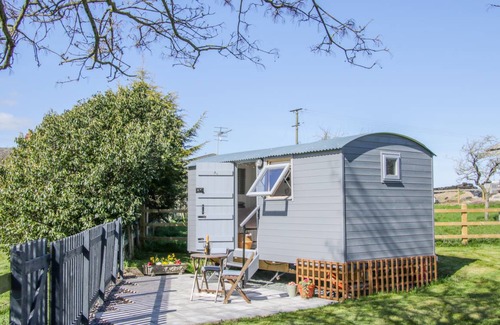 Loppington Cottage | 90 m² Cottage ∙ 1 bedroom ∙ 2 guests