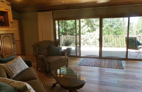 Hayden View Estates House | $90 per night, 6 month minimum, Large Home in Hayden View Estates