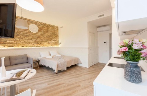 Business District Apartment | 9010 Apartments