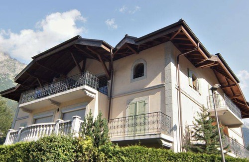 Chamonix City Centre Apartment | 95 m² Apartment ∙ 3 bedrooms ∙ 6 guests