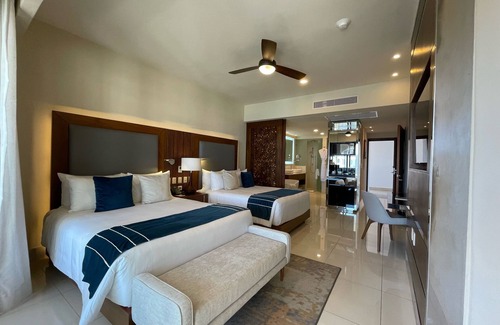 El Rosarito Resort | 9666llkhll