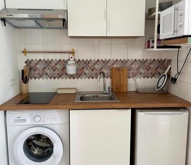 Rueil-Malmaison Apartment | A 10min de Paris La Défense et Roland garros appartement lumineux avec parking et climatisation