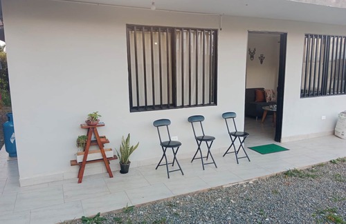 Guarne Cottage | A 15 min del Aeropuerto Casa Rural , Aire Puro, Tranquilidad y Descanso