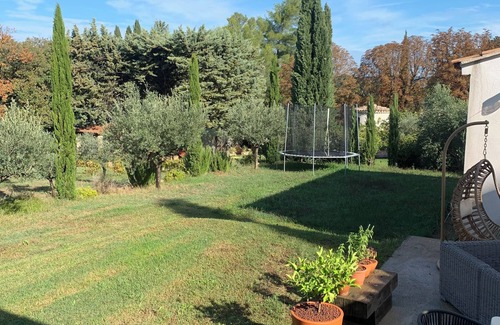 Grand Sud Villa | A 5-minute drive from the center of Aix-en-Provence, in a natural setting!
