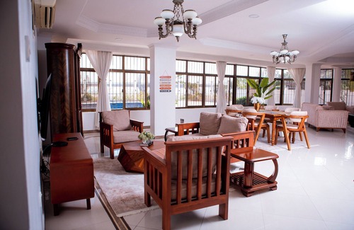 Upanga West Apartment | A beautiful apartment with an ocean and pool views