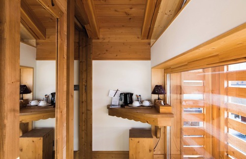 Praz-sur-Arly Ski Chalet | A beautiful chalet for 14 people located in te city center of Praz-sur-Arly
