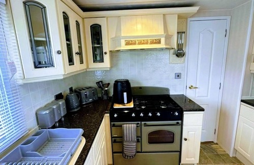 Mablethorpe Cabin | A beautiful Dog Friendly Holiday Home