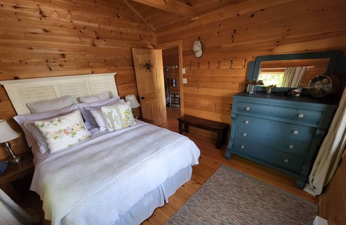 Georgian Bay Cottage | A Beautiful Place - Lake Cottage Family Retreat