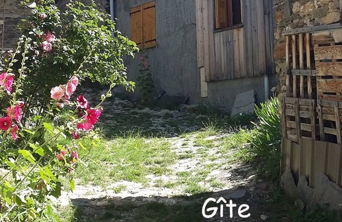 Besse House | A BESSE EN OISANS, a remarkable heritage site
