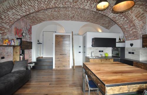 Cuneo Apartment | A Casa Di Maya