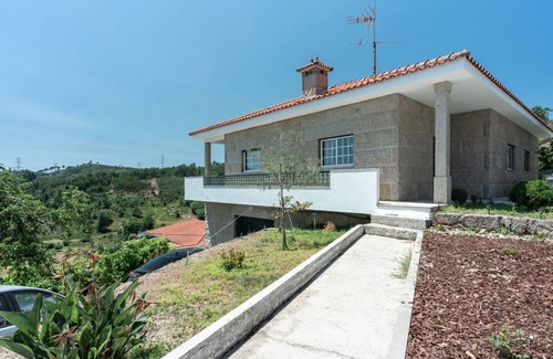 Baiao House | A Casa do Pereira by LovelyStay