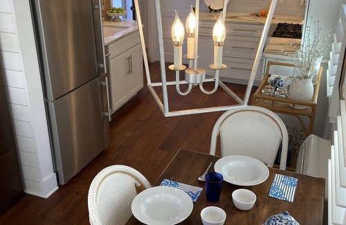 Riviera Cottage | A Charming Dollhouse Cottage by the Bay in Ocean City, NJ