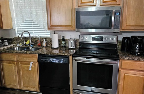 Fairview Shores House | A comfortable home close to the city, yet tucked away from the noise.