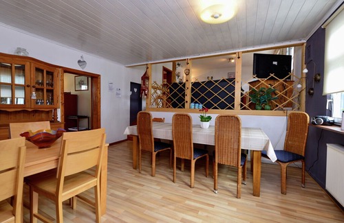 Elpe House | A comfortable, large house with WiFi in Hochsauerland, suitable for 14 persons