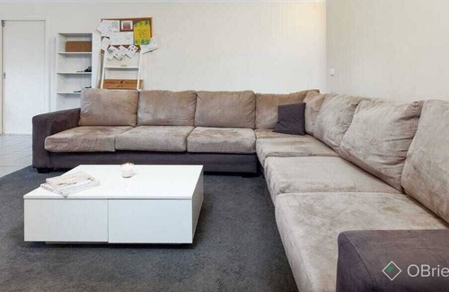 Pakenham House | A Cosy Place to Stay