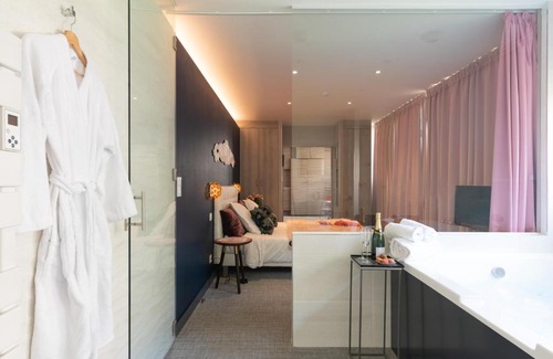 Downtown Angers Apartment | A coté de la place du pilori