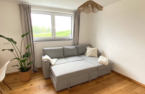Peiting Apartment | A cozy oasis in the foothills of the Alps. Beautiful bright apartment with 4 sleeping places.