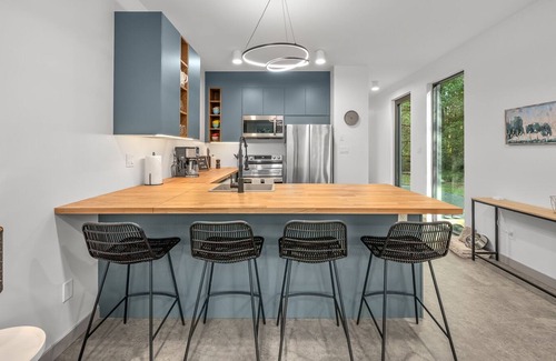 Courtenay House | A cutting-edge modern-eco house, where stylish design meets eco-conscious living
