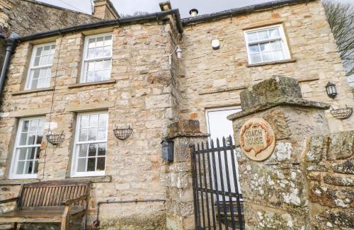 Fremington House | A D Coach House