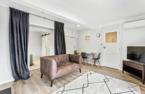 Torbay Apartment | A delight in the Bays | 1 BR | 1 BATH | Free WiFi