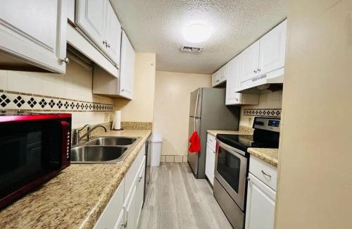 Myrtle Beach House | *A FAMILY RETREAT*Pool*Steps to the Beach*Approved Dogs*D18-9