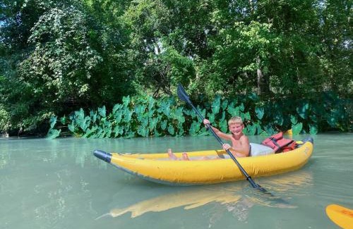 Fentress House | A Glamping Getaway near Kingsbury, Texas - Tranquil Safari Tent on the San Marcos River