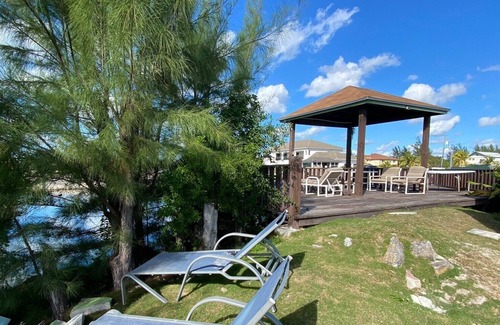Coral Harbour Apartment | A Hidden Gem
