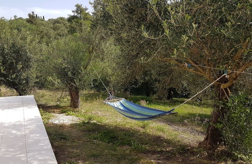 Giannades House | A - Holidayhome 2-4 people/living in the middle of an olive grove, 3km to sea,