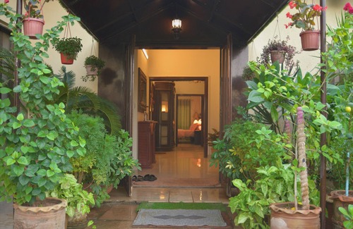 Islamabad House | A home away from home with plenty of rooms available. Contact: +923214567755