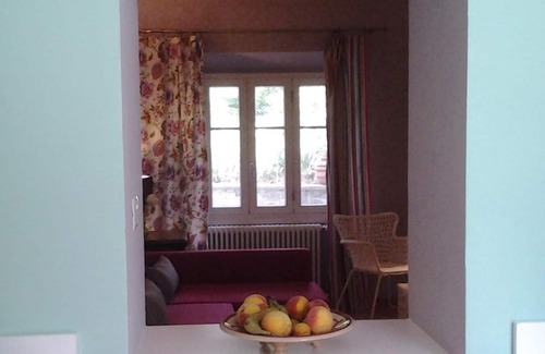 Arcidosso House | A house in the woods of chestnut trees