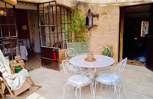 Sarrians House | A L'ombre des Dentelles Maison du 13ème Siècle Entièrement Restaurée