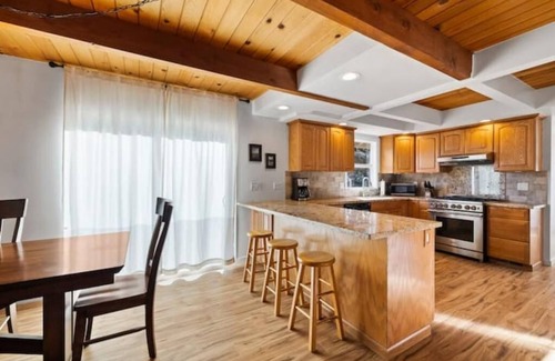 Mi-Wuk Village House | A Little Luxury in the Mountains